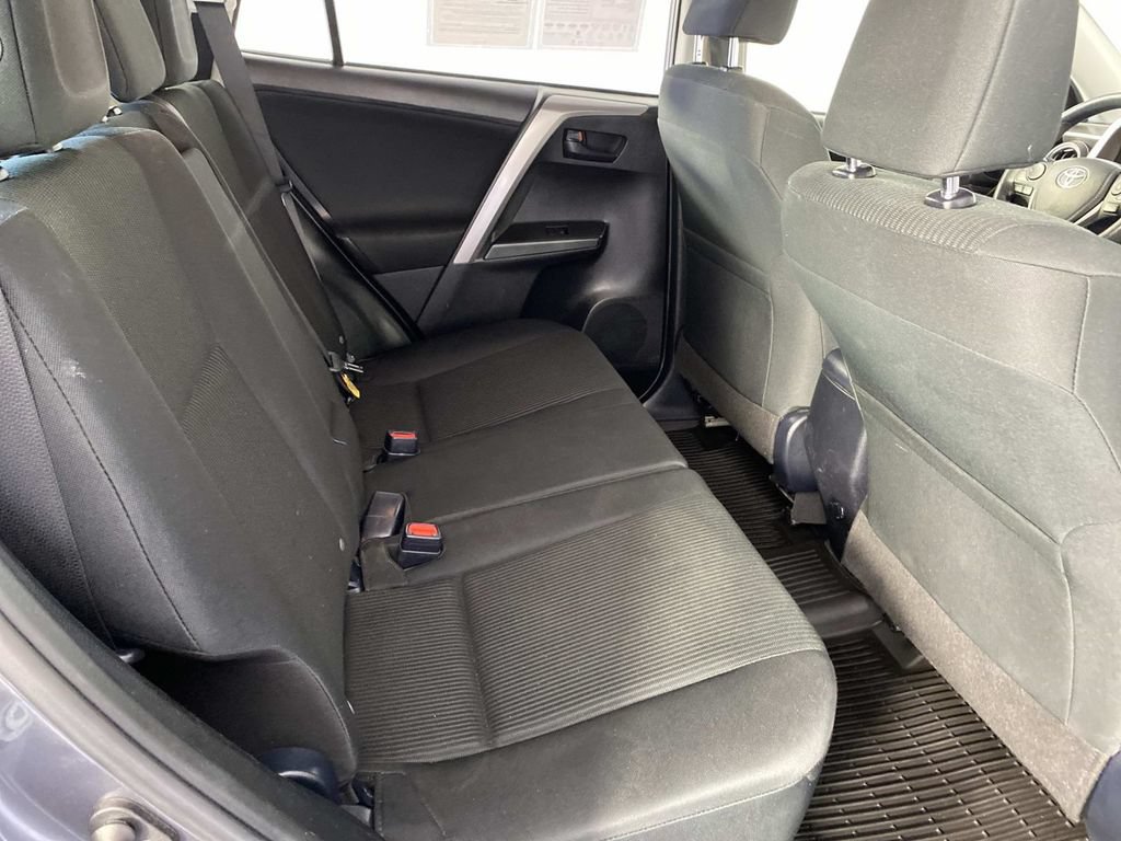 Used 2018 Toyota RAV4 LE w/ All Weather Liner Package AWD/4WD image 11