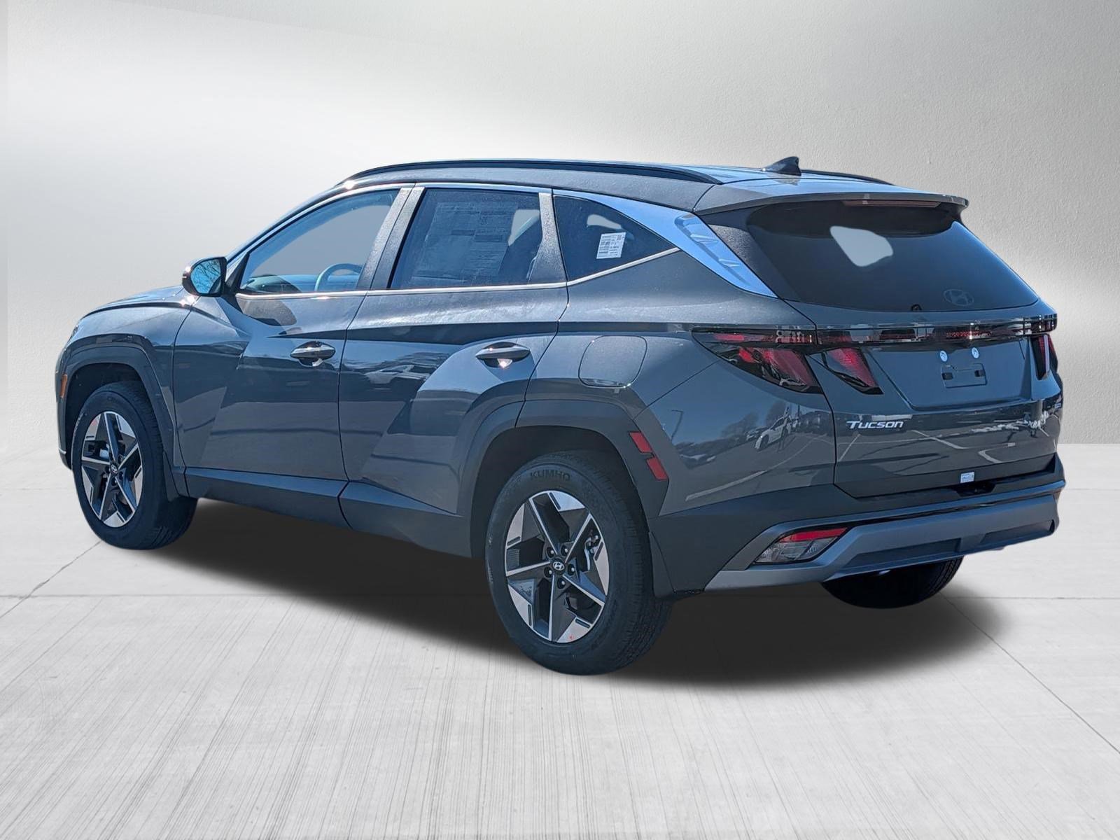 New 2026 Hyundai Tucson SEL image 3