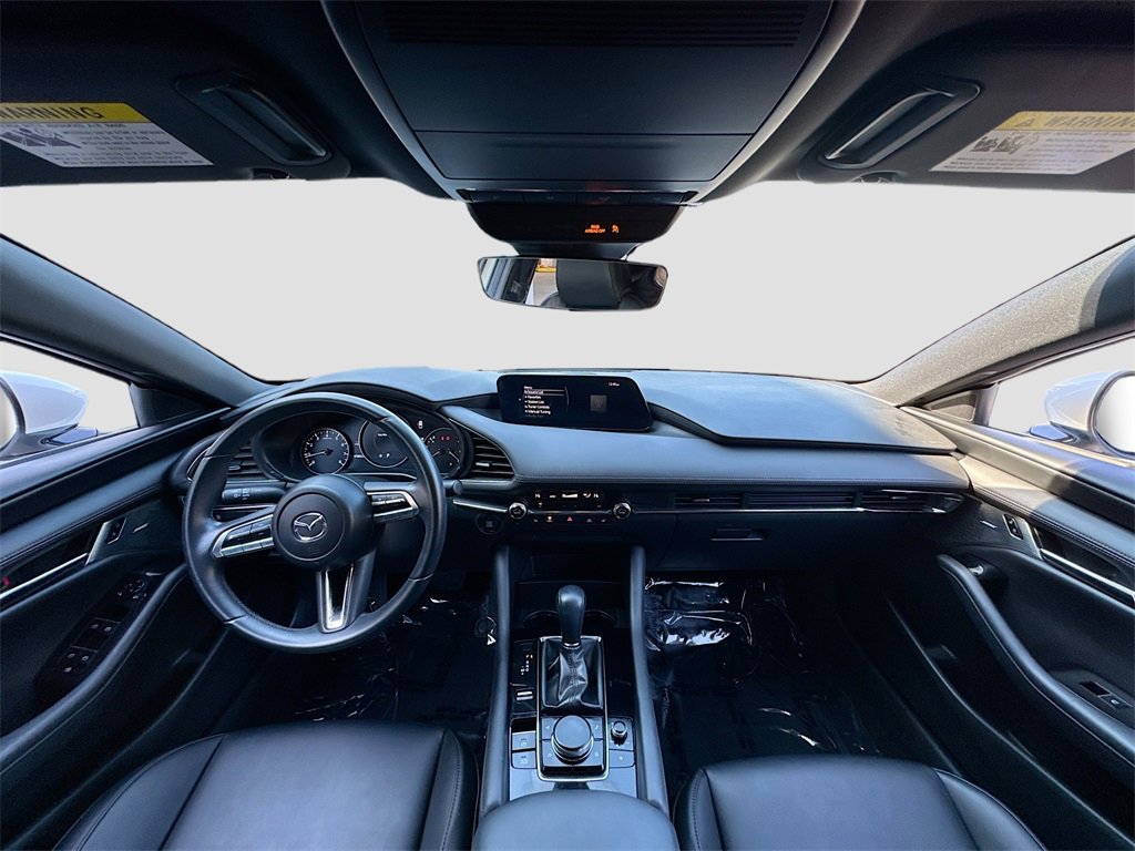 Used 2019 MAZDA MAZDA3 Hatchback w/ Preferred Package image 16