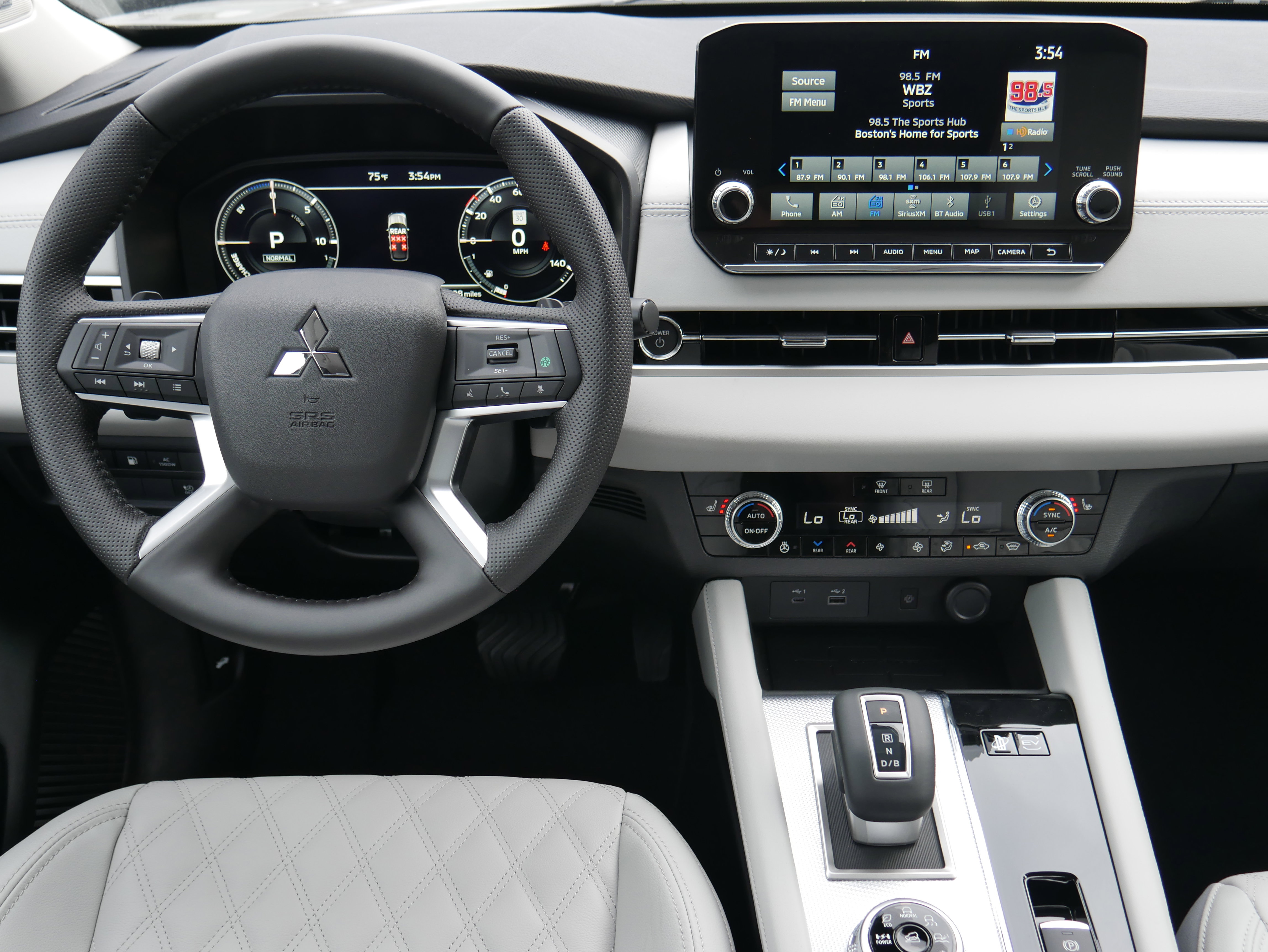 New 2025 Mitsubishi Outlander 4WD Plug-In Hybrid image 15