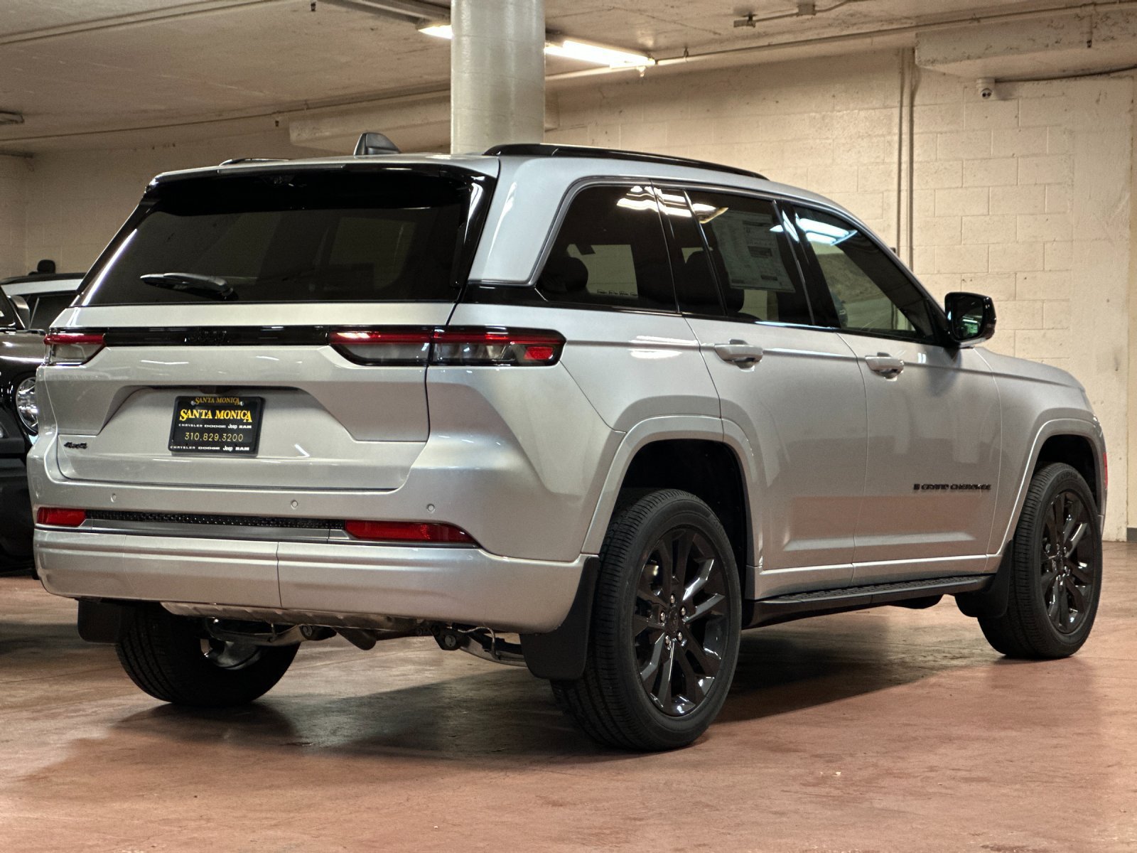 New 2026 Jeep Grand Cherokee Limited AWD/4WD image 5