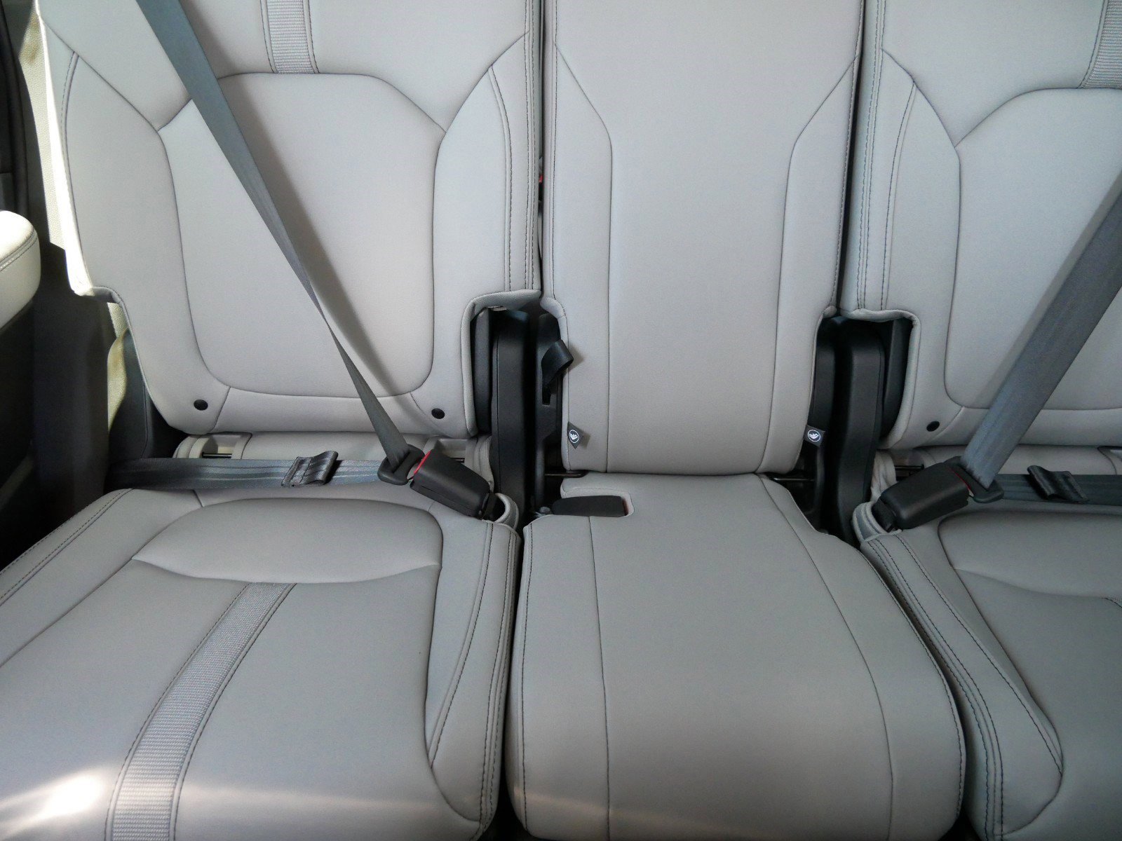 New 2025 Honda Pilot EX-L image 10