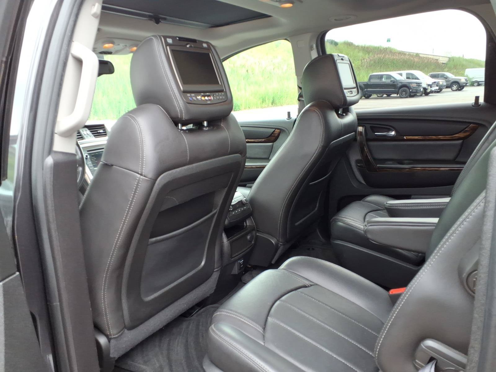 Used 2015 GMC Acadia Denali AWD/4WD image 26