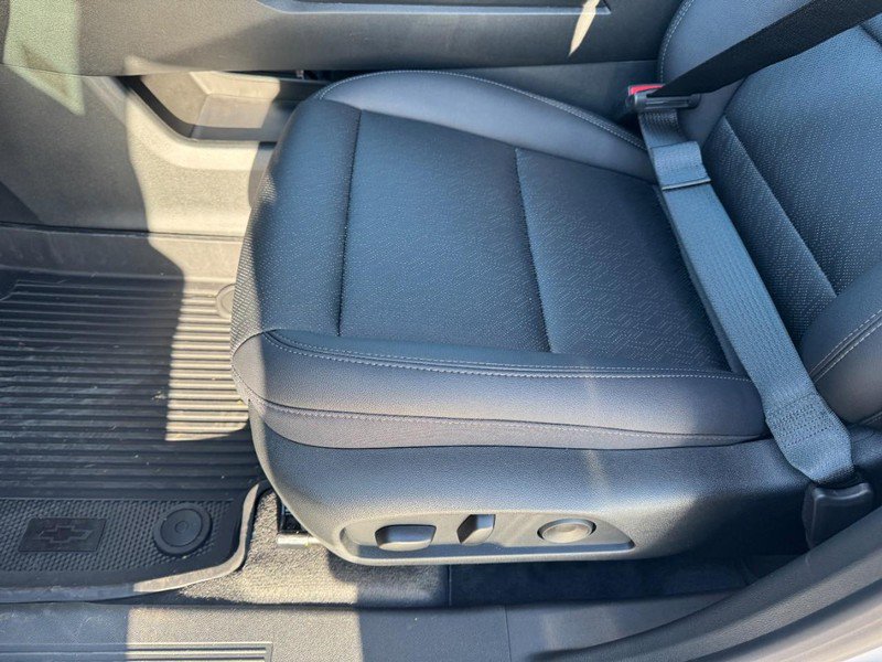 New 2026 Chevrolet Equinox LT w/ Convenience Package II image 9