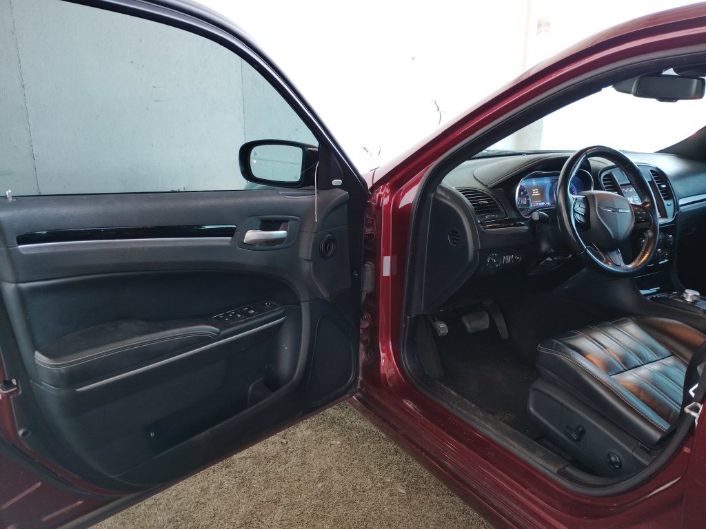 Used 2021 Chrysler 300 S RWD image 20