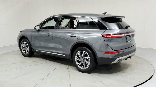 Used 2023 Lincoln Corsair AWD w/ Equipment Group 101A image 3