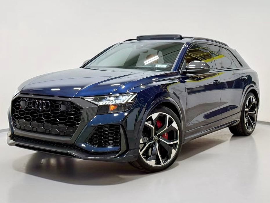 Used 2024 Audi RS Q8 AWD/4WD image 2