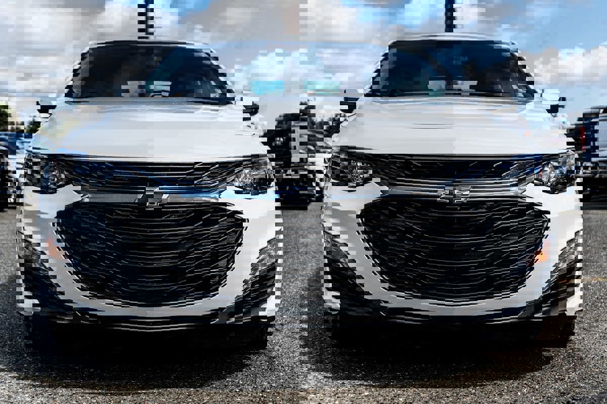 Used 2024 Chevrolet Malibu LT w/ Sport Edition image 5