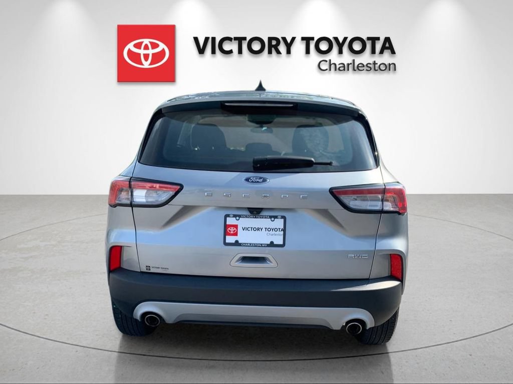 Used 2022 Ford Escape S AWD/4WD image 4