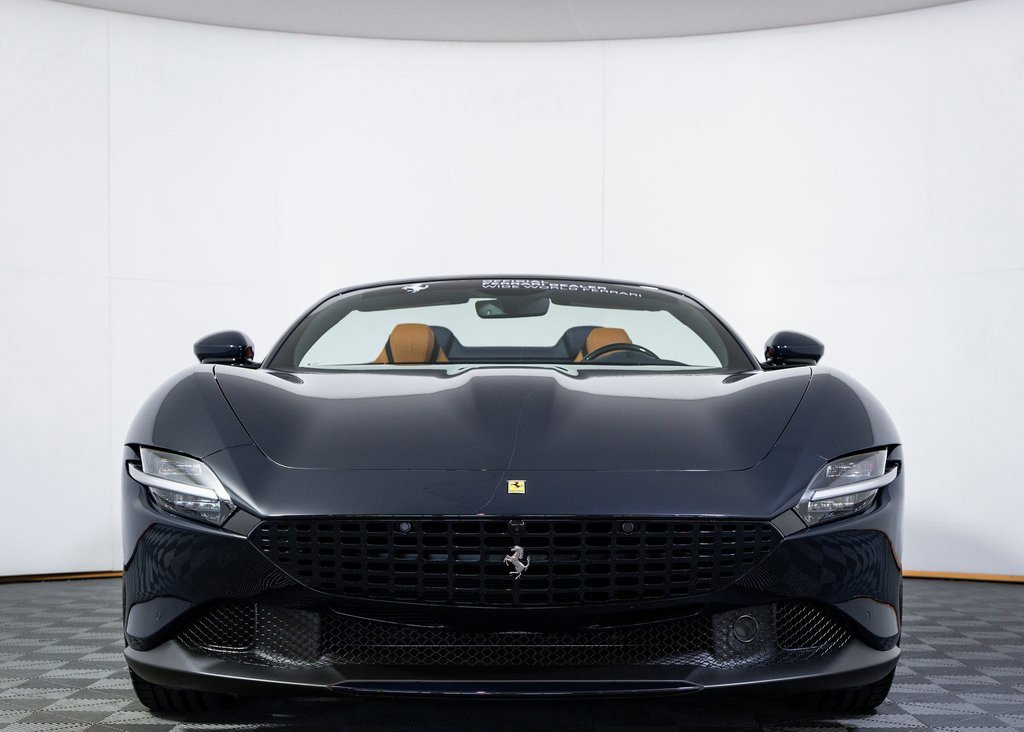 Certified 2024 Ferrari Roma Spider image 3