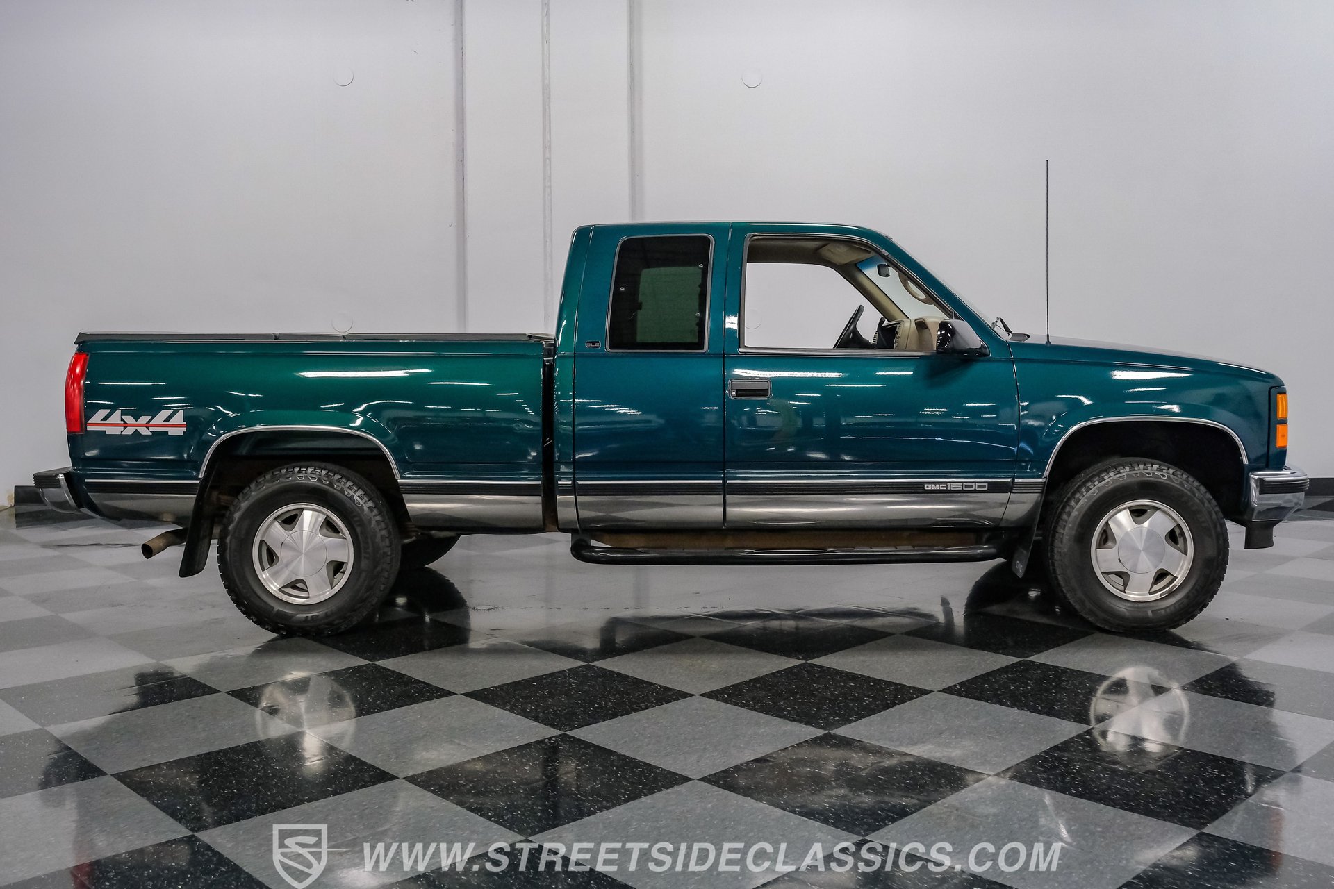 Used 1998 GMC Sierra 1500 4x4 Extended Cab w/ Imagemax Pkg image 14