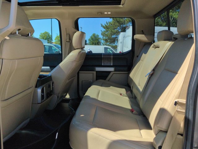 Used 2018 Ford F250 Lariat w/ Lariat Ultimate Package AWD/4WD image 16