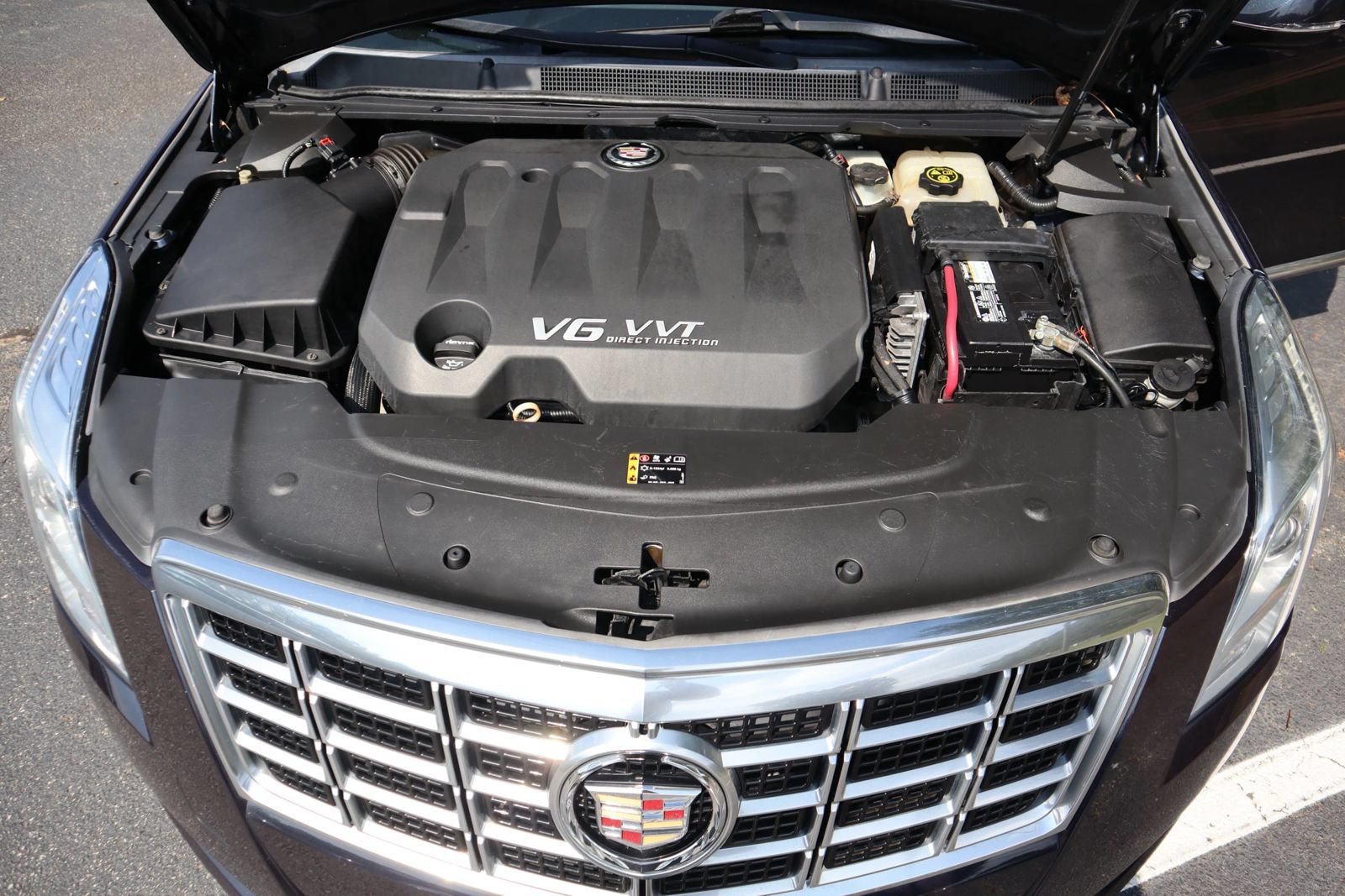 Used 2013 Cadillac XTS Luxury FWD image 34