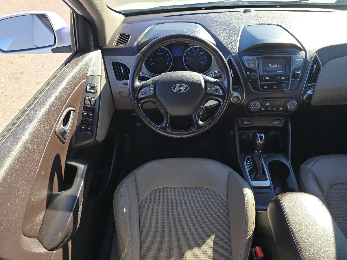 Used 2014 Hyundai Tucson SE AWD/4WD image 23