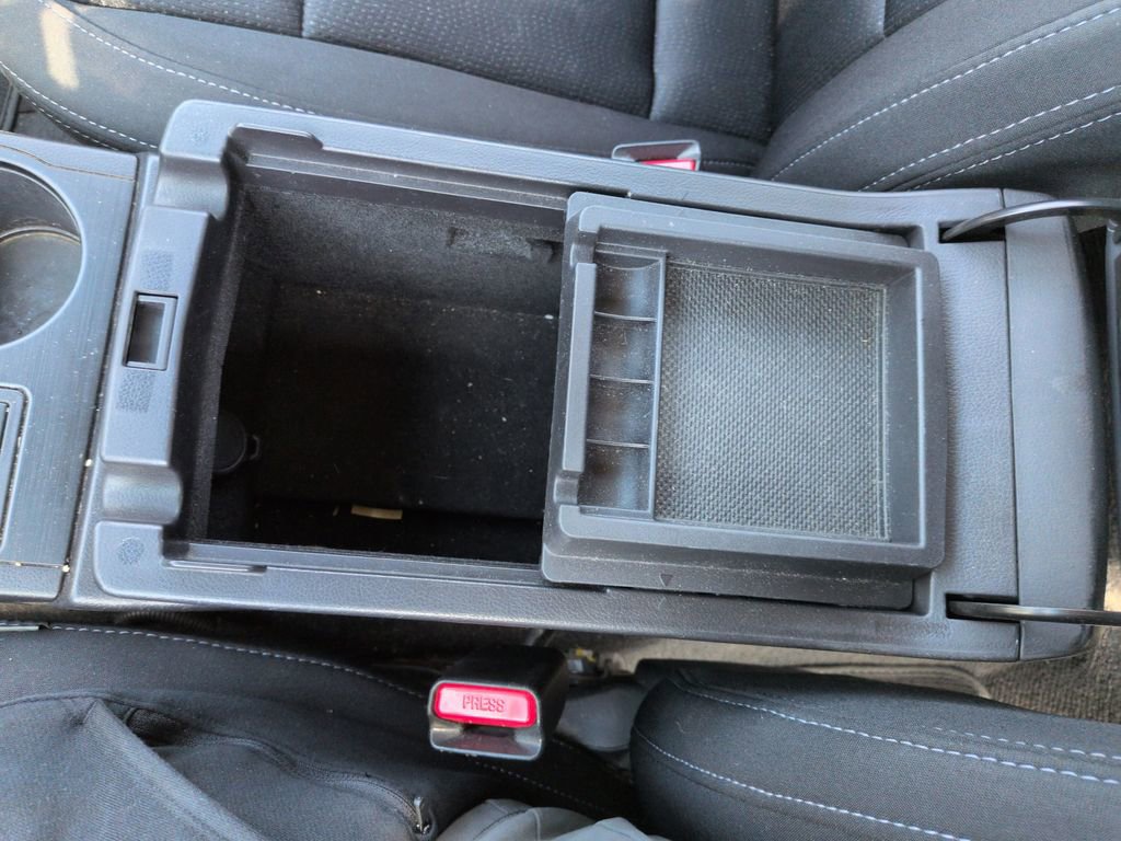 Used 2016 Subaru Legacy 2.5i Premium w/ Popular Package #1 AWD/4WD image 26