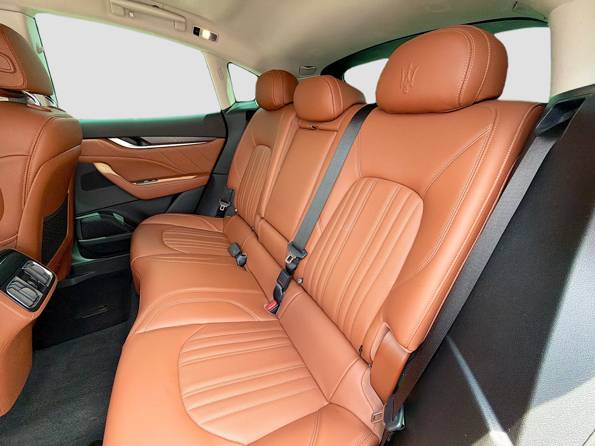 Used 2022 Maserati Levante Modena AWD/4WD image 21