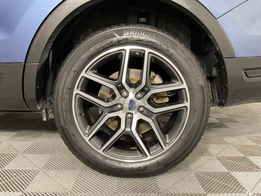 Used 2018 Ford Explorer Sport w/ Equipment Group 401A AWD/4WD image 10