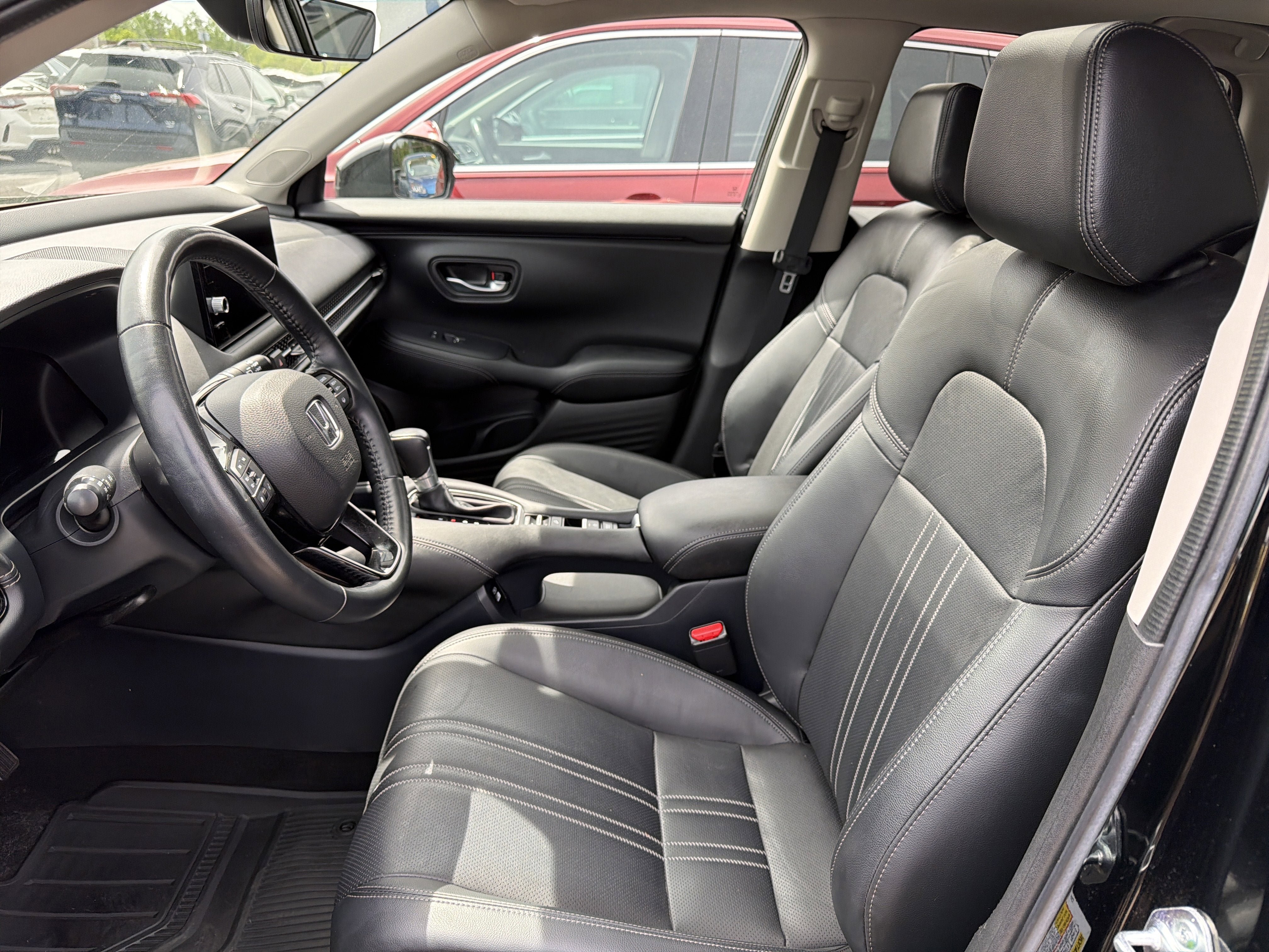Used 2023 Honda HR-V EX-L image 15