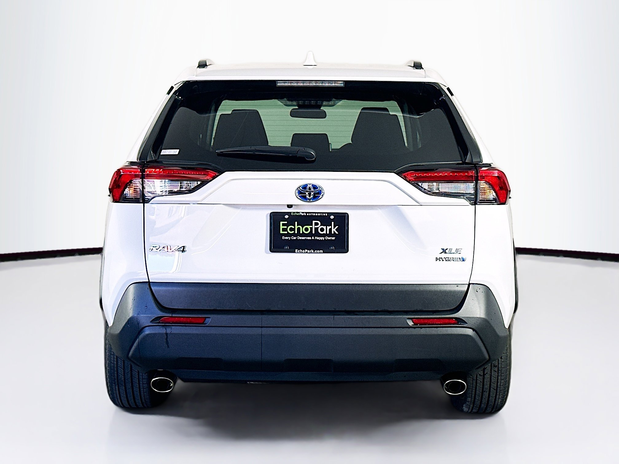 Used 2024 Toyota RAV4 XLE image 7