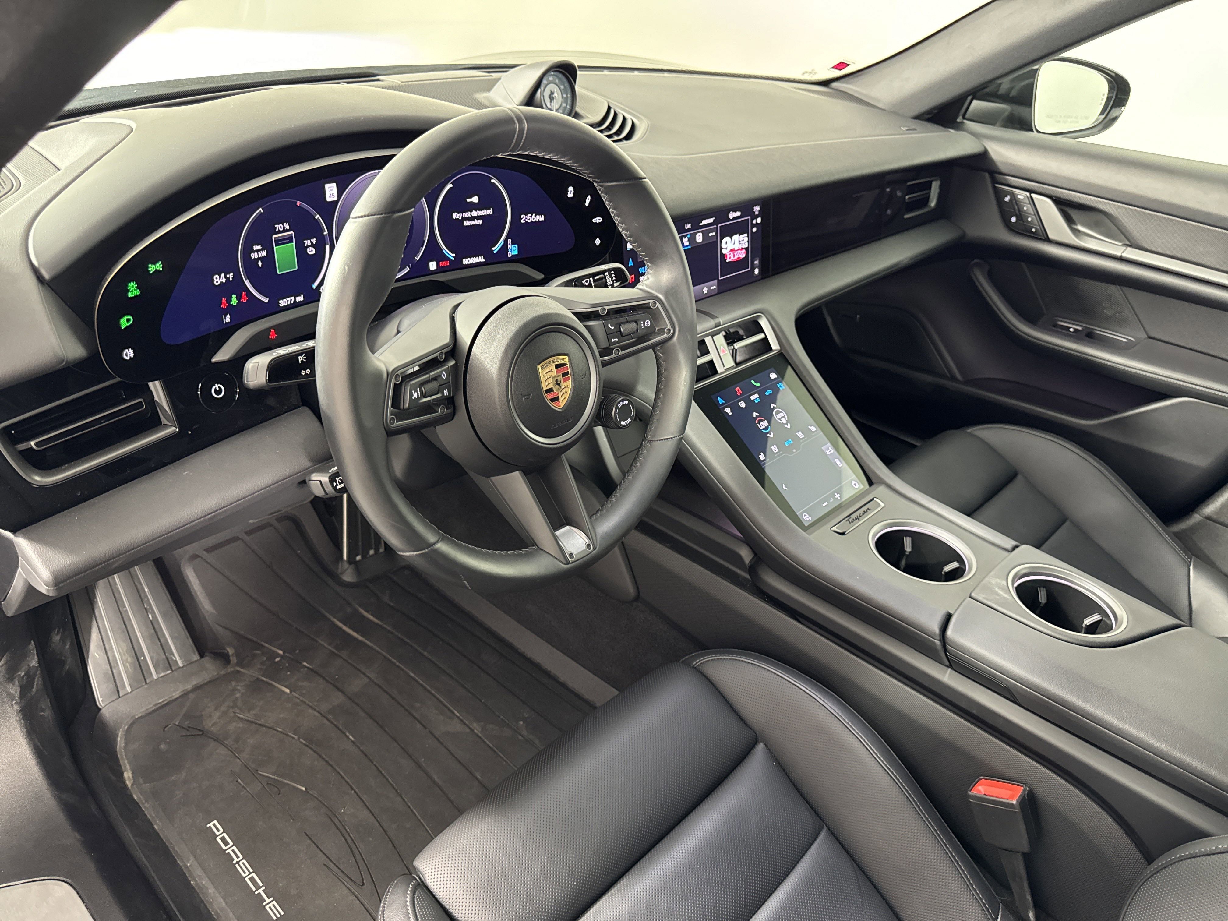 Used 2025 Porsche Taycan 4S image 4