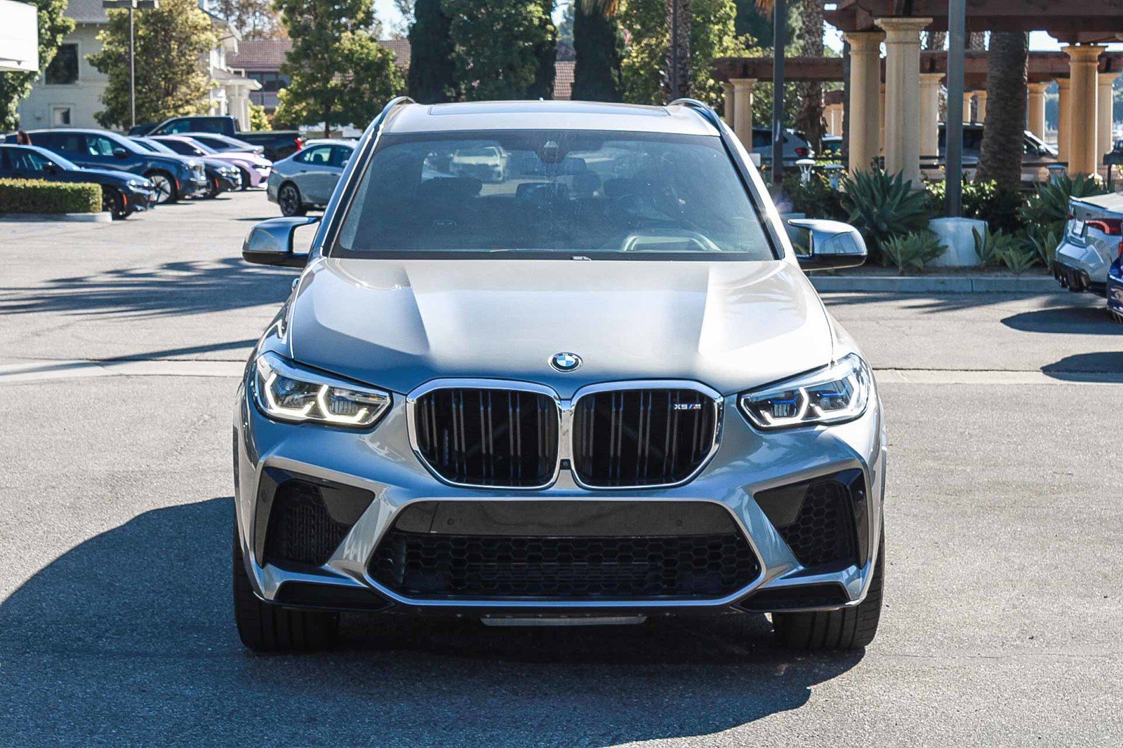 Used 2021 BMW X5 M w/ Executive Package AWD/4WD image 2