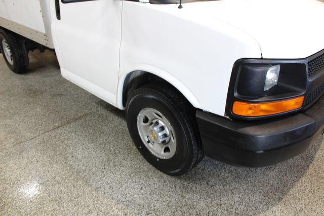 Used 2007 Chevrolet Express 3500 RWD image 14
