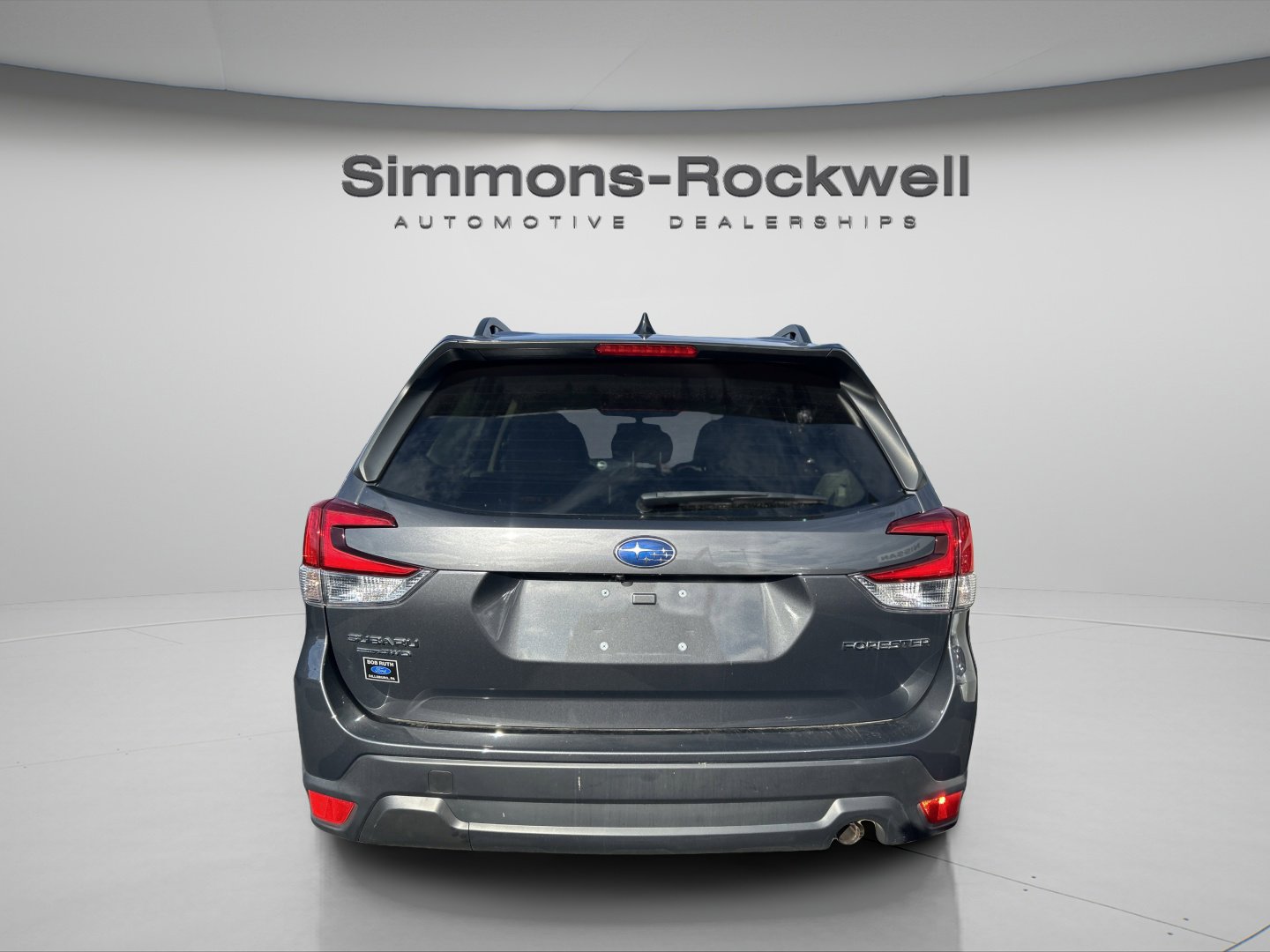 Used 2024 Subaru Forester Premium image 5