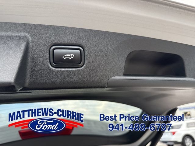 Used 2022 Kia Telluride EX w/ EX Premium Package AWD/4WD image 15