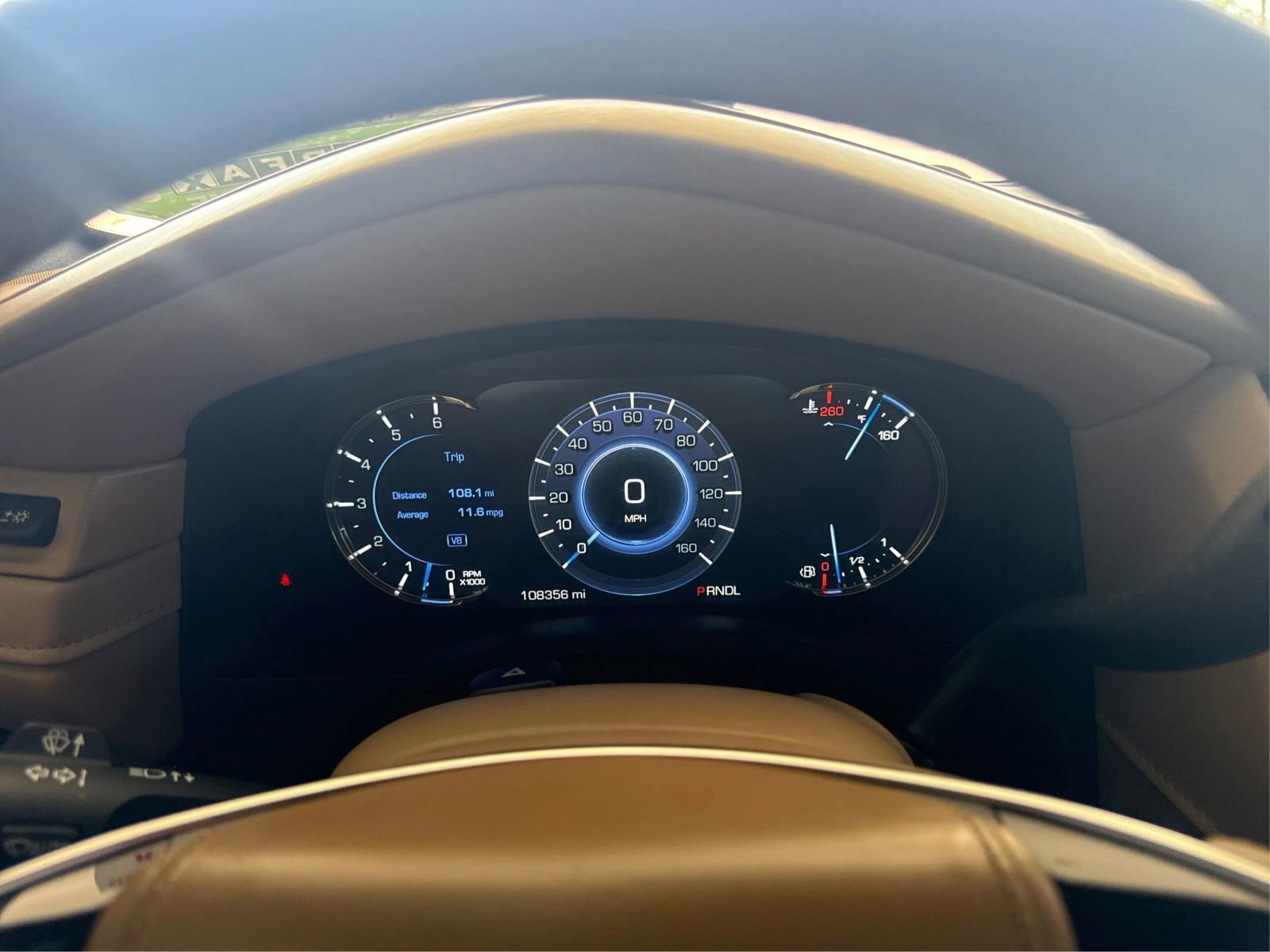 Used 2018 Cadillac Escalade Platinum AWD/4WD image 16