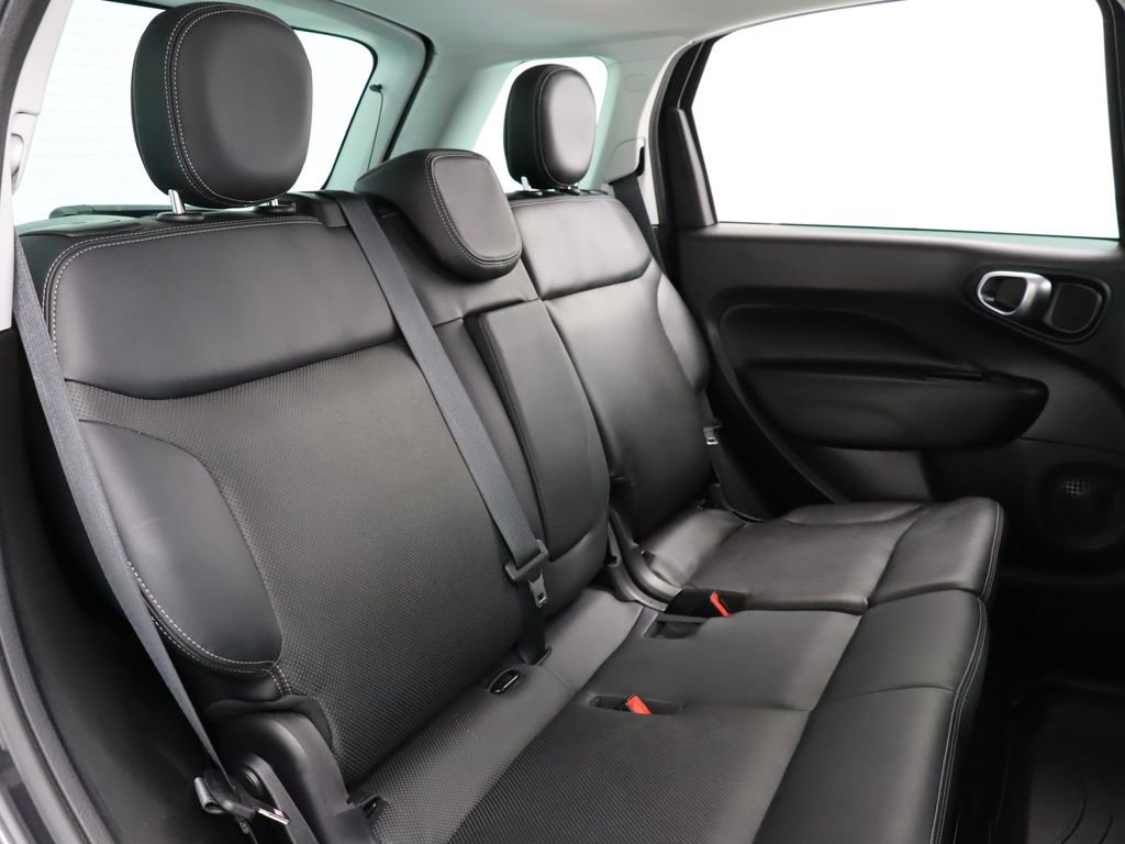Used 2019 FIAT 500L Trekking FWD image 33