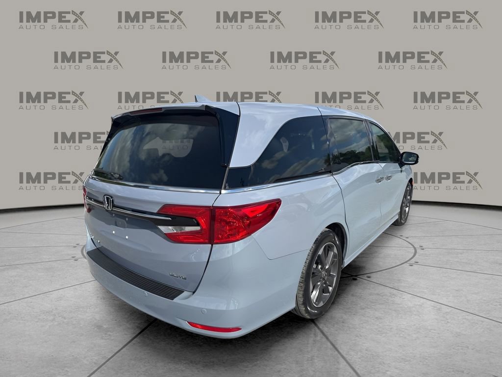 Used 2023 Honda Odyssey Elite image 4