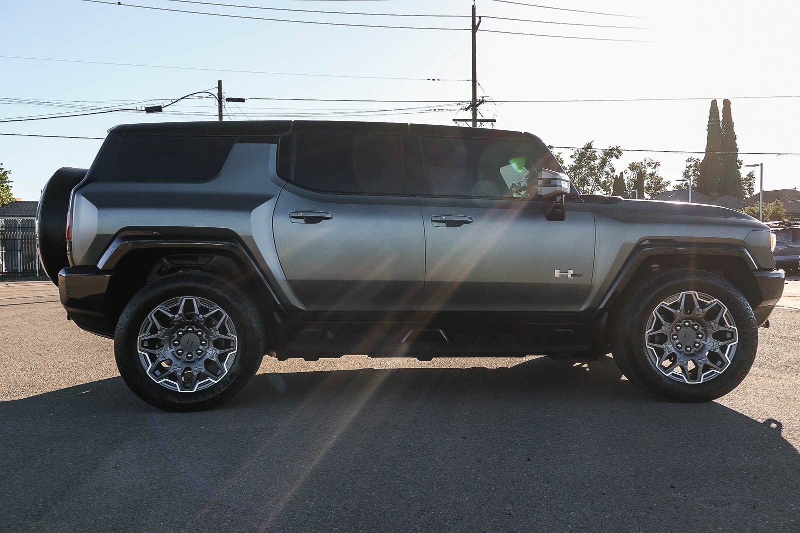 Used 2024 GMC Hummer EV 3X AWD/4WD image 4