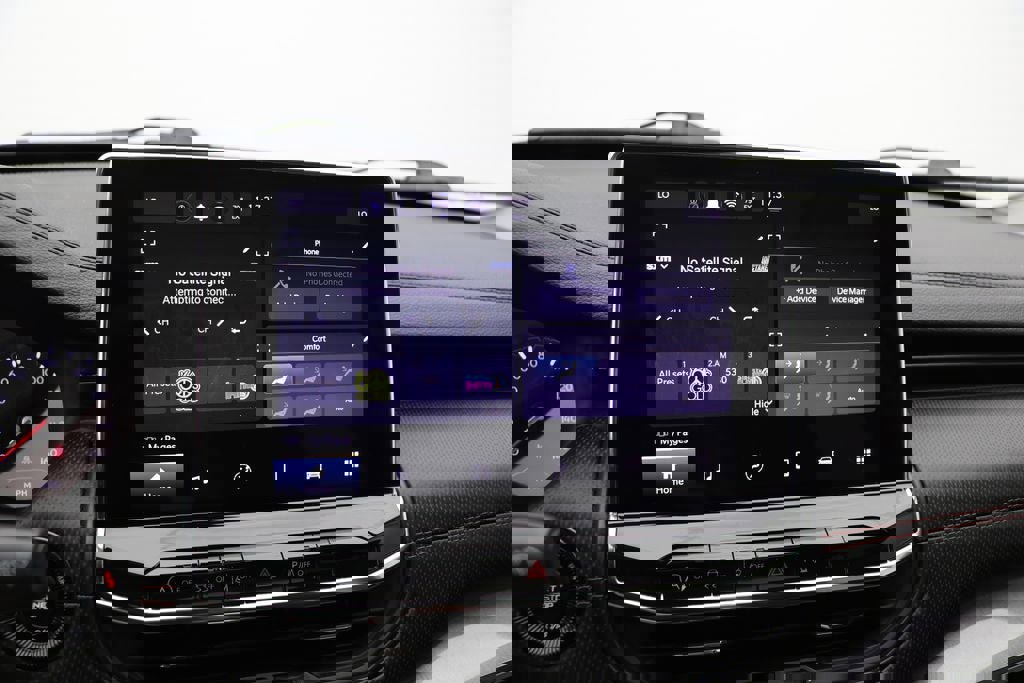 Used 2022 Jeep Compass Trailhawk w/ Sun and Sound Group image 18