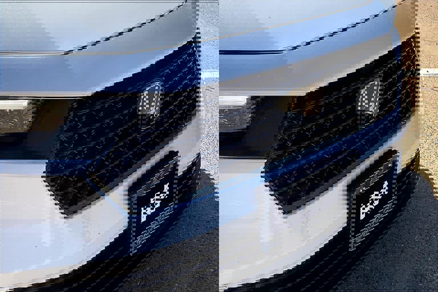 Used 2023 Honda Accord EX image 32