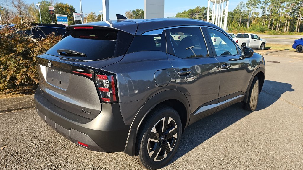 New 2027 Nissan Kicks SV w/ SV Premium Package AWD/4WD image 3