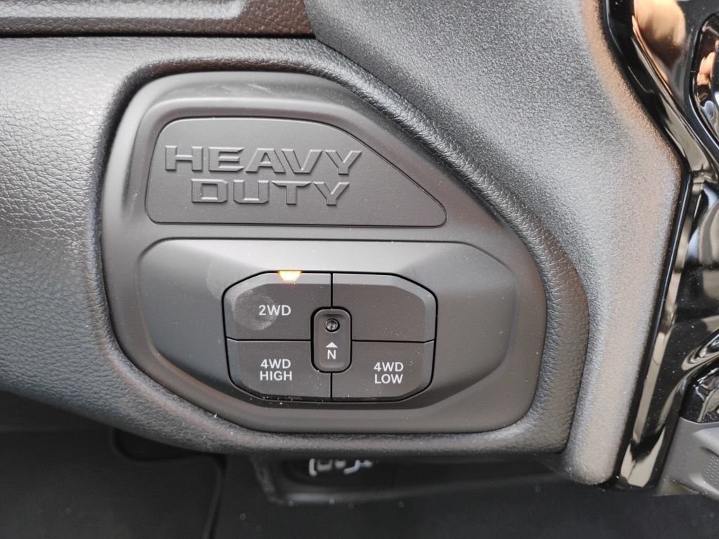 New 2026 RAM 3500 Tradesman AWD/4WD image 39