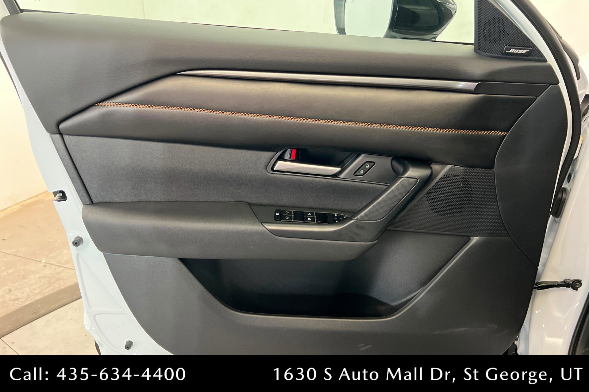 New 2026 MAZDA CX-50 AWD 2.5 Hybrid w/ Premium Pkg image 16