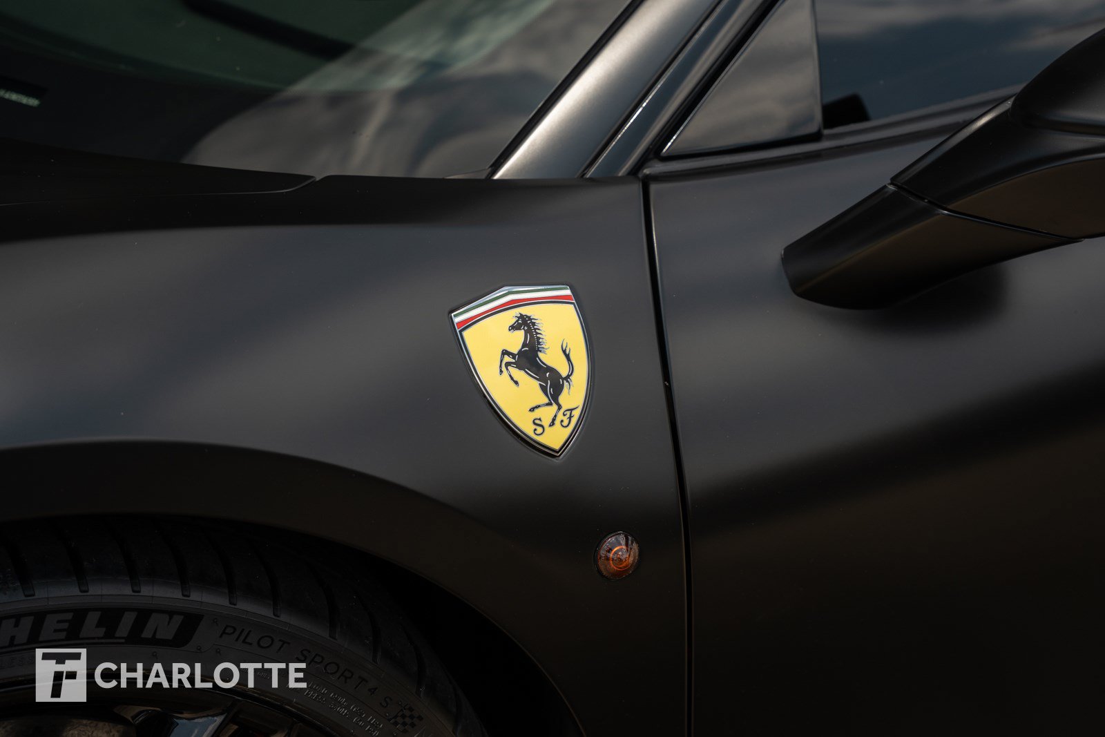 Used 2019 Ferrari 488 GTB RWD image 8