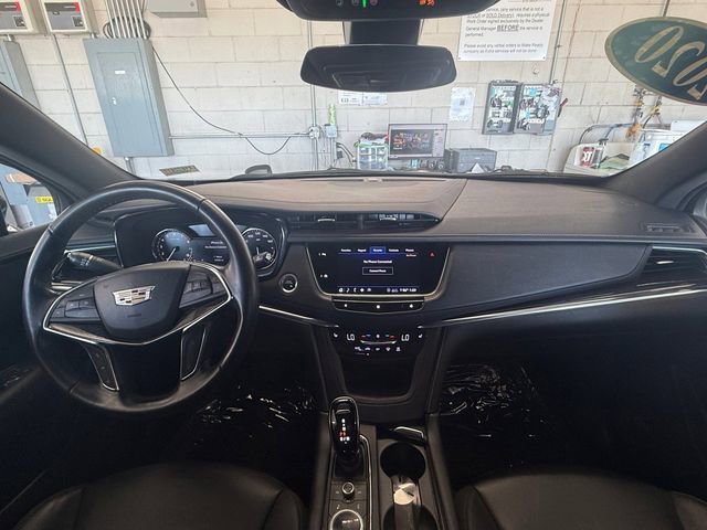 Used 2020 Cadillac XT5 Premium Luxury FWD image 4