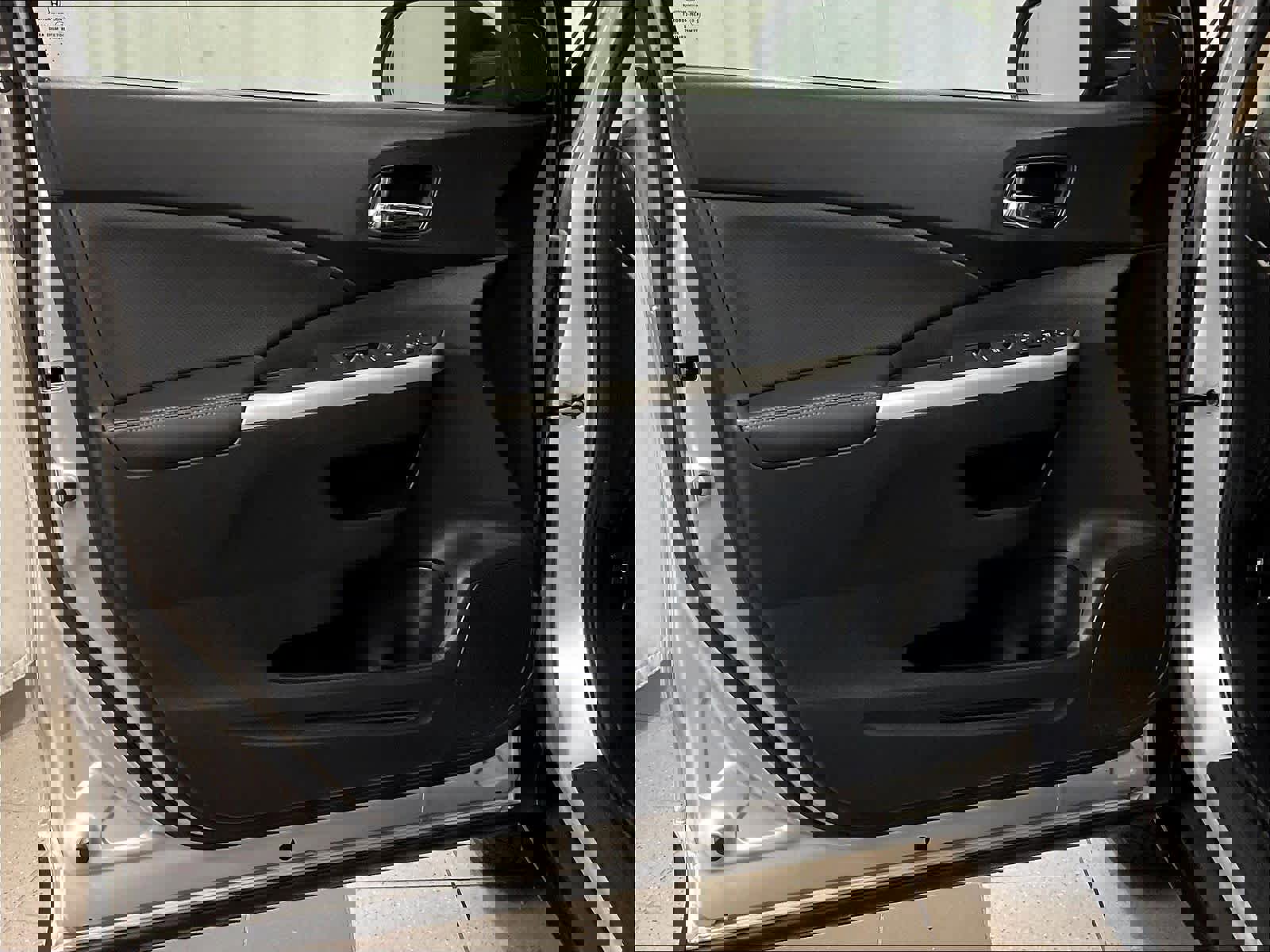 Used 2015 Honda CR-V EX-L image 9