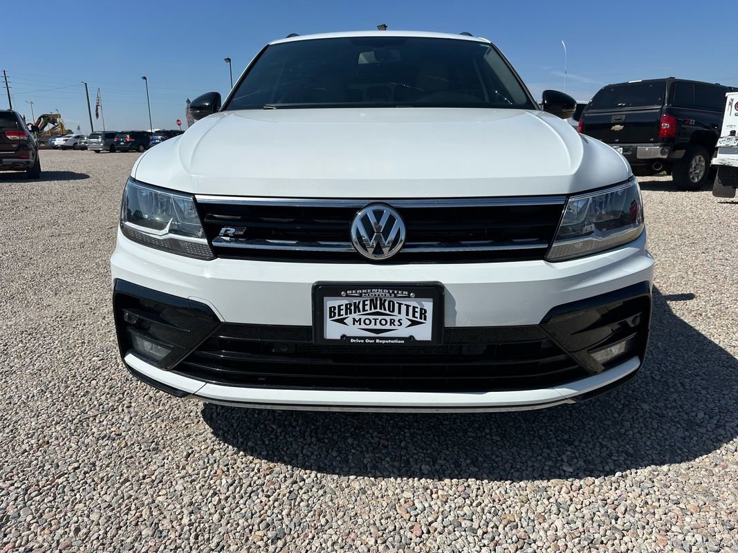 Used 2020 Volkswagen Tiguan SE R-Line w/ 3rd Row Seat Package image 3