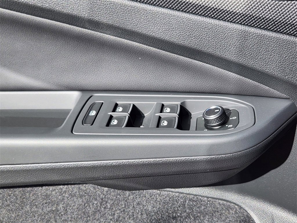 New 2026 Volkswagen GTI SE image 4