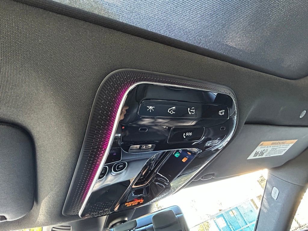 Used 2025 Mercedes-Benz C 300 4MATIC Sedan image 27