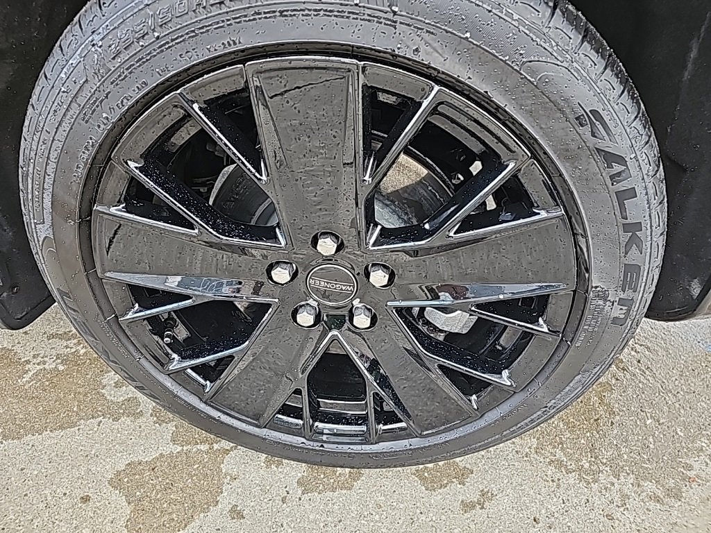 Used 2024 Jeep Wagoneer Launch Edition image 12