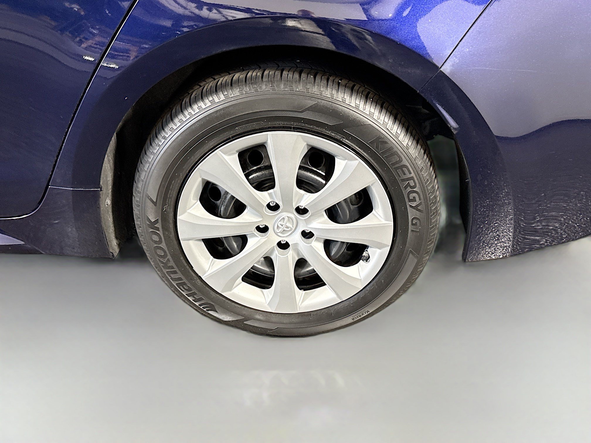 Used 2020 Toyota Corolla LE FWD image 36