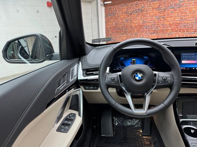 Used 2025 BMW X1 xDrive28i w/ Premium Package AWD/4WD image 13
