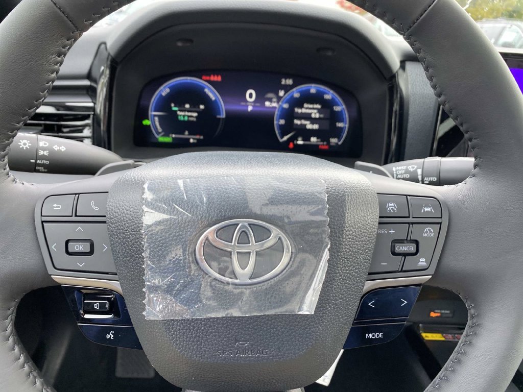 New 2026 Toyota Camry XSE w/ Premium Package AWD/4WD image 14