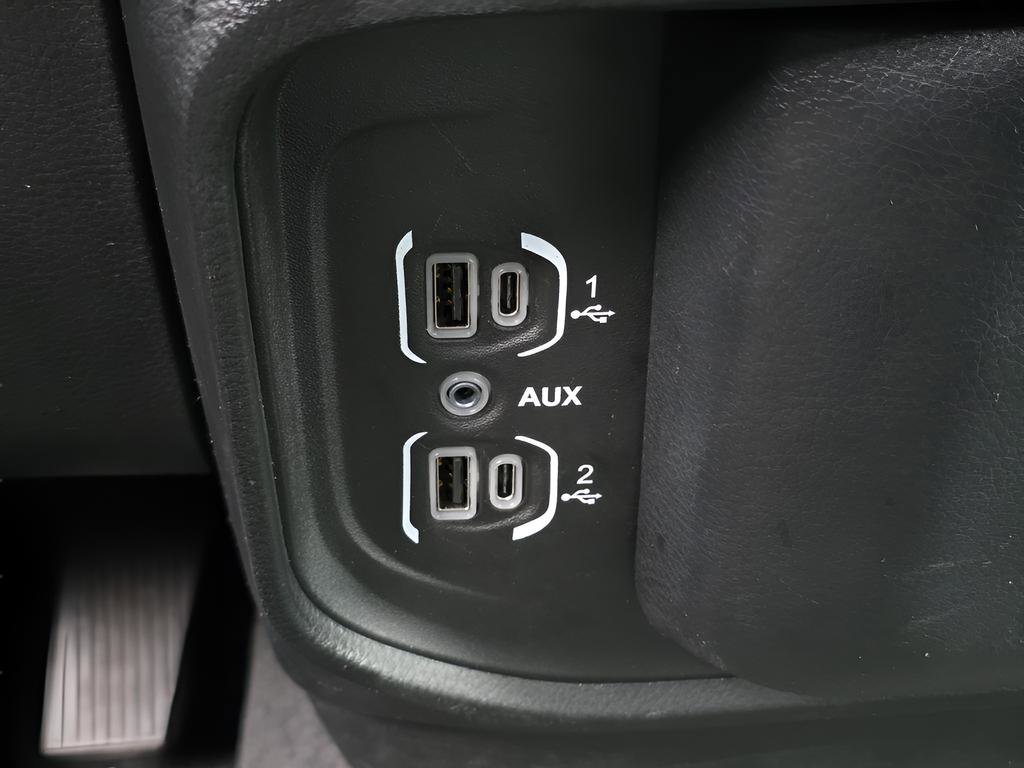 Used 2022 RAM 1500 Big Horn image 32