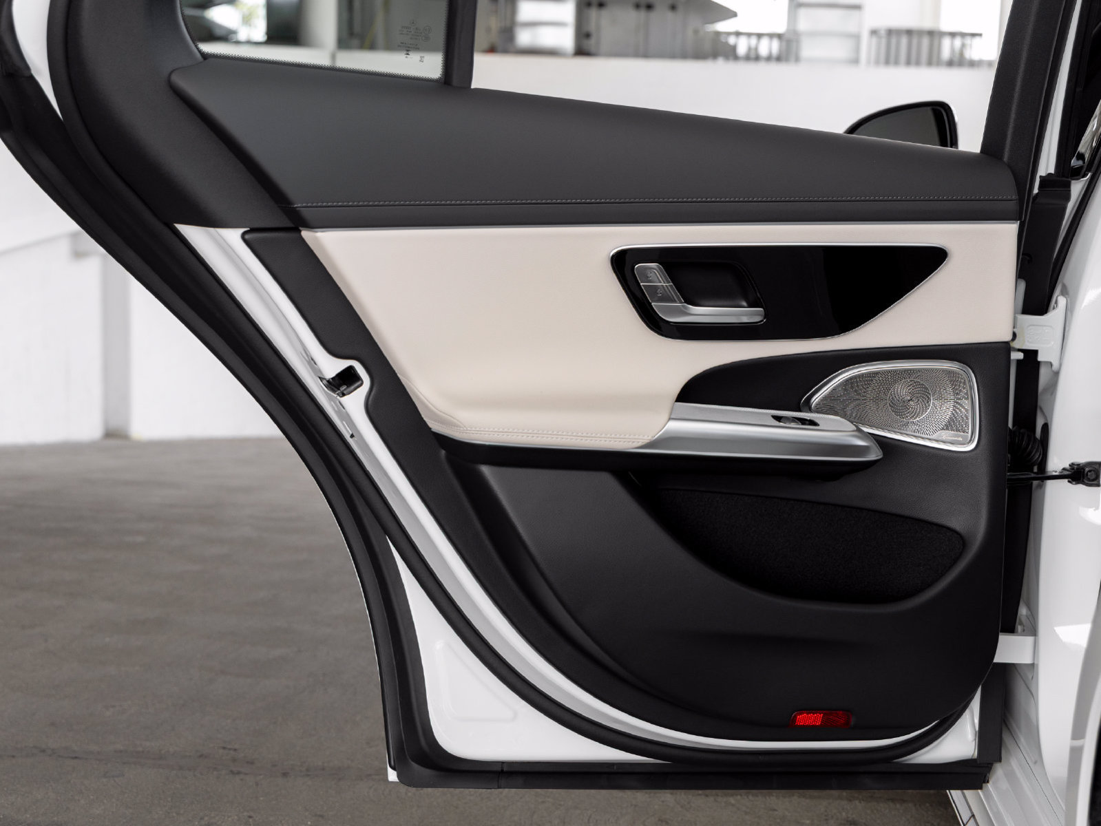 New 2027 Mercedes-Benz E 350 Sedan image 19