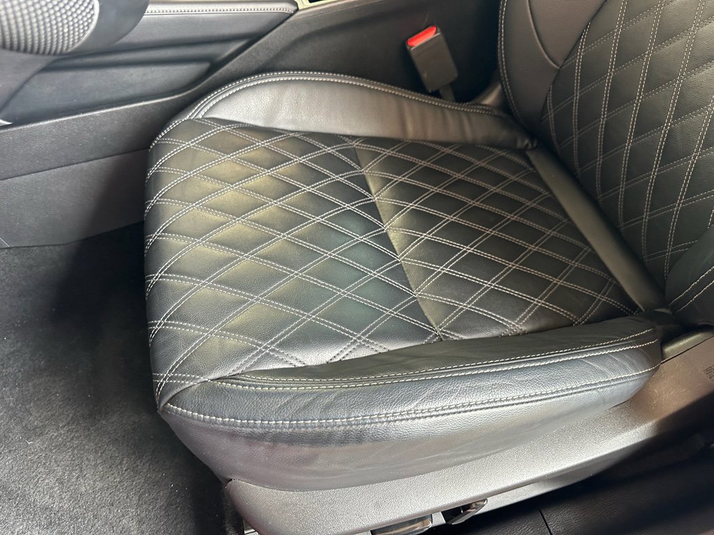 Used 2023 Mitsubishi Outlander SEL 40th Anniversary image 11